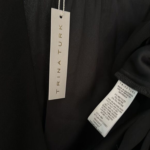 Trina turk Lauryn Flowy Drape Surplice Top Size L shorter front Side - Picture 9 of 12